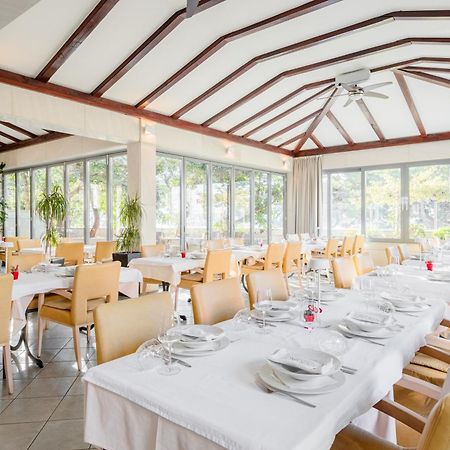 Rogac Rooms & Restaurant Omis Bagian luar foto